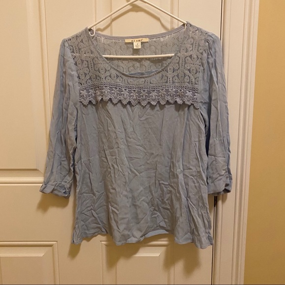 Miami | Light blue lace & crochet top - Picture 2 of 6